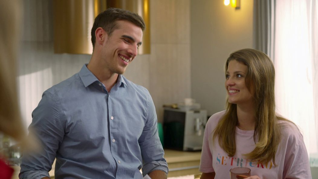 Adam Bardy a Martina Zábranská v seriáli Mama na prenájom