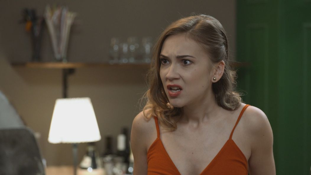 Lenka je z Vladových obvinení šokovaná.