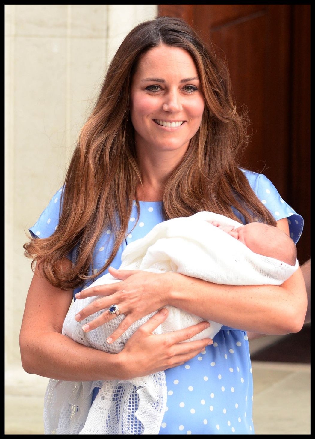 Narodenie princa Georgea, Kate a William ukázali syna verejnosti