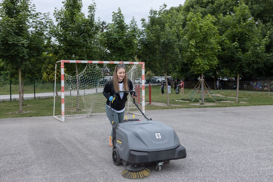 Týždeň pre budúcnosť: Markíza na dobrovoľníckej akcii Naše mesto na ZŠ v Stupave
