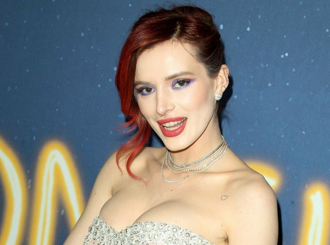 Bella Thorne 