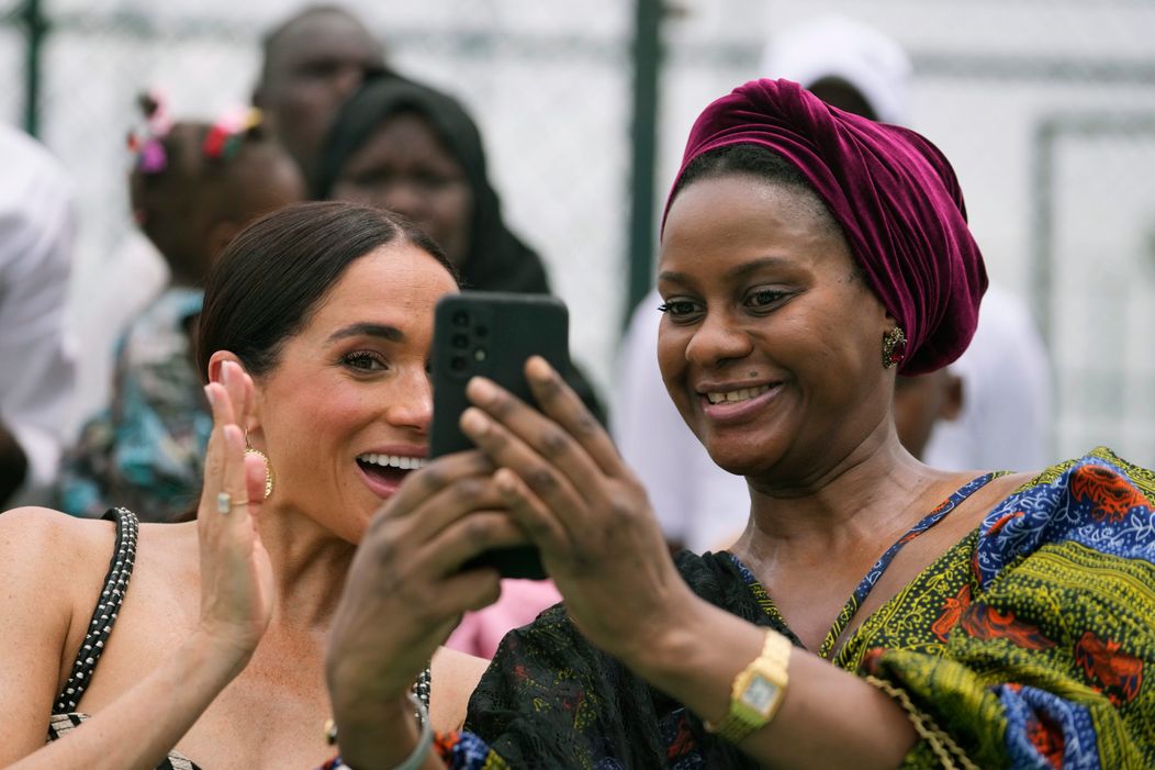 Meghan Markle na turné v Nigérii