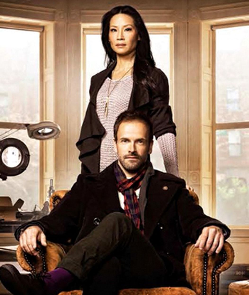 Sherlock a Watsonová (Lucy Liu a Jonny Lee Miller)