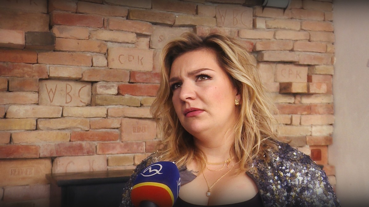 simona2_kompl