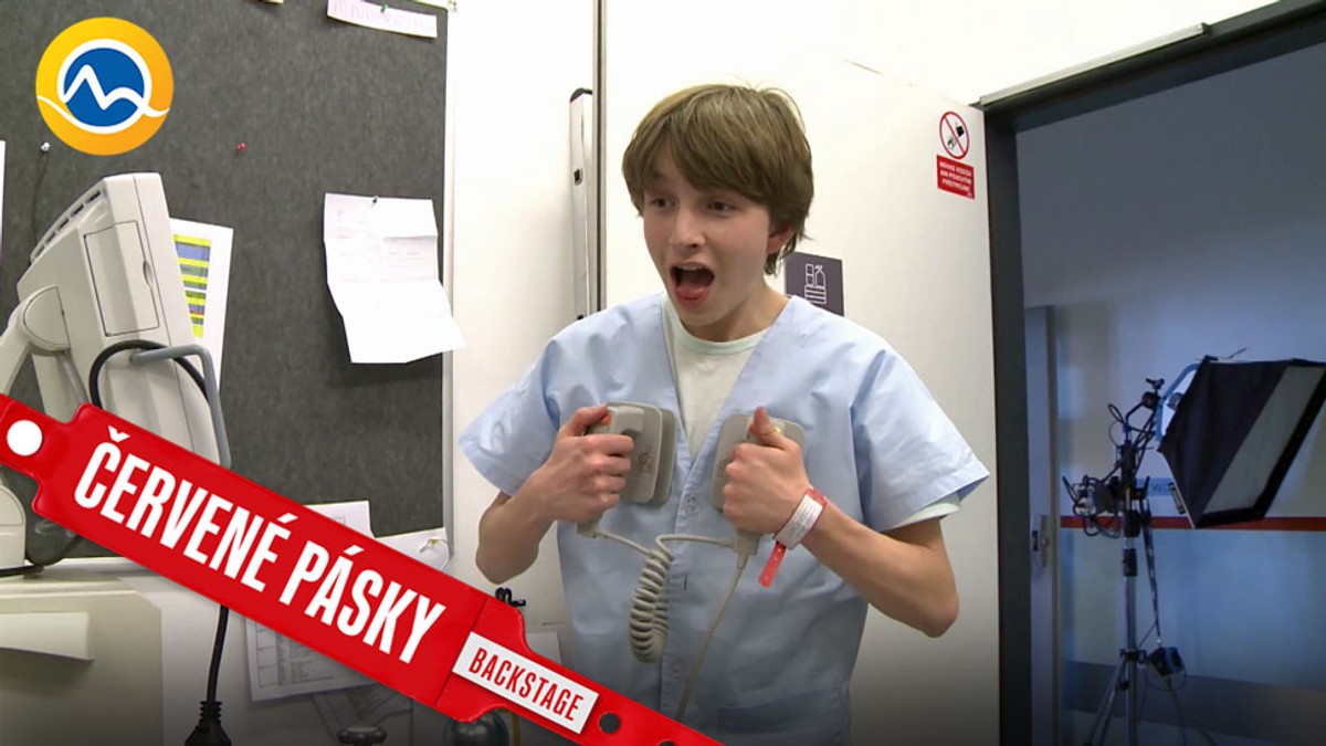 CERVENE_PASKY/ADA