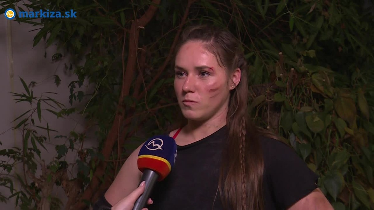 Lenka Zuzulova SU