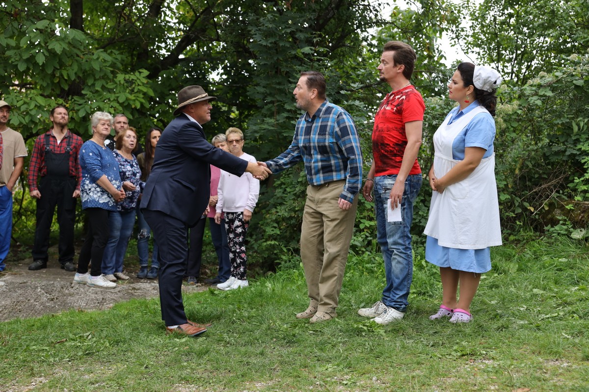 HD1_647971_Cettel