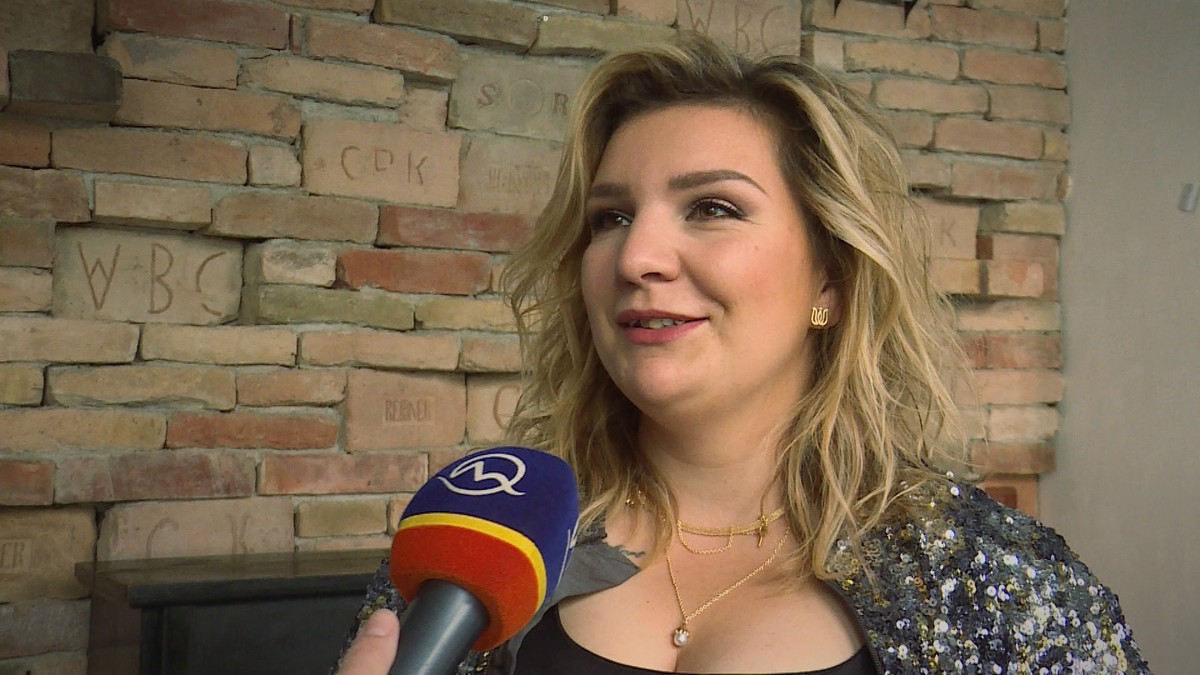 simona1_kompl