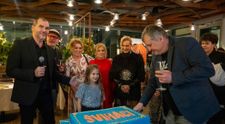 Šviháci majú na konte vyše 20 000 divákov. Filmu patrí po premiérovom víkende prvé miesto