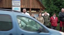Kuriózny moment počas nakrúcania Na nože: Do deja zasiahol náhodný okoloidúci