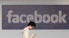 Facebook opäť sprísnil pravidlá: Tieto emotikony so sexuálnym podtónom končia