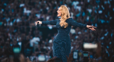 Adele v jednej chvíli prerušila koncert. Vtom prišlo prekvapenie, ktoré nikto nečakal