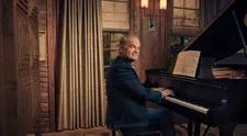 Návrat legendy: TV Doma uvedie počas sviatkov premiérové epizódy kultového seriálu Frasier