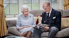 Británia si pripomenula druhé výročie úmrtia Alžbety II. Palác uverejnil fotku kráľovnej
