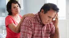 Ľuďom s Alzheimerom svitá nádej. Vzniku zákernej choroby má zábraniť očkovanie