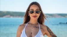 Do Party Shore prichádza nová sexy kráska. Ako zamieša kartami?