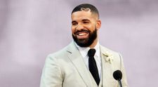 Drake ukázal exkluzívne diamantové hodinky. Z tej šialenej sumy sa vám zatočí hlava