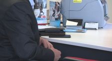 Dožičíte si dovolenku „na kreditku“? Môže vás vyjsť poriadne draho