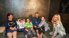 Rodina po natáčaní čelila nechutným útokom: Pľuli im na dom