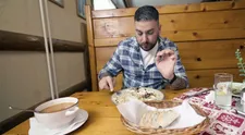 Masaker za 5,50! Výborné jedlo, plná reštaurácia, tak načo som tu?