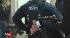 S mestskou políciou na nočnej v hlavnom meste