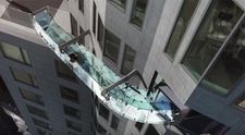 Mrakodrap v USA ponúkne adrenalínový zážitok. Šmykľavka vo výške 305 metrov