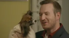 Psík je hlavou hviezdou seriálu! Moderátori neverili tomu, čo dokáže