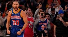 Stephen Curry prekonal Raya Allena a stal sa najlepším trojkárom v histórii NBA