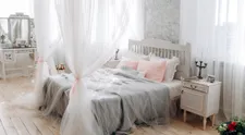 Aký nábytok okrem postele nesmie chýbať v dokonalej spálni?