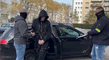 Súd rozhodol. Český raper ide do väzby