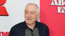 Nemá 6 detí, ale 7! Robert De Niro v 79 rokoch opäť otcom