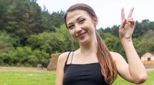 Pripitá Ema prezradila, že má na hlave dieru: Neuveríte od čoho!