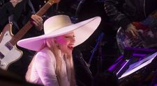 Prekvapenie na Super Bowle: Lady Gaga dojala všetkých