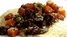 Opité ragú s kvakou a krémovou polentou