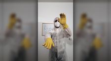 S karanténou sa vyrovnáva každý po svojom. Niekto aj s humorom