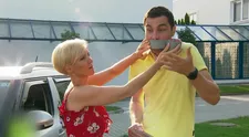 Horiace štúdio, štikútka či pád v priamom prenose: Toto nie je prvý apríl!