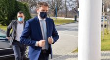 Reyyan zo Spútaného motýľa prespievala známy hit: Všetci padli na zadok