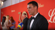 Vyhodil by ju, keby vedel že bola asistentkou Borisa Kollára? Adrian otvorene prehovoril o Laure