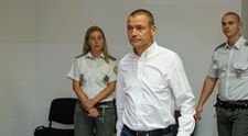 Veľké trápenie tureckého fešáka: Jeho manželka prišla o bábätko