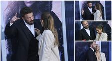 Aj vy vidíte pretvárku roka?! Najskôr hádka a potom bozky pred kamerami