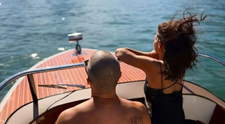 Horúce fotografie z dovolenky: Katie Holmes to so svojím novým priateľom poriadne rozbalila!