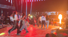 Unikli zábery špeciálneho openingu z Let’s Dance: Dorazili tanečníci až zo sveta