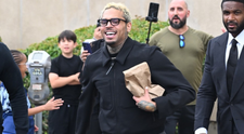 Koniec päťročného boja: Chris Brown odišiel zo súdu s úsmevom, no porota rozhodla jasne!