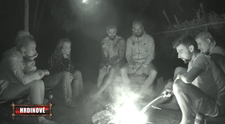 Prvé reči o sexe v Survivorovi. Hrdinovia to povedali na rovinu