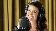 Shannon Elizabeth: Krásna brunetka poplietla hlavu aj Enriquemu Iglesiasovi!