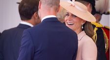 Všimlo si len pozorné oko: Kate a William na verejnosti zabudli na protokol