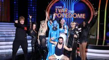 Nedeľný štart novej série šou Tvoja tvár znie povedome sprevádzali technické problémy
