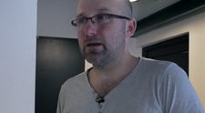 V Na nože budú tiecť slzy. Majiteľ to už nezvládol a rozplakal sa priamo pred kamerami