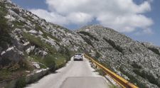 Na najvyššiu horu v národnom parku autom? V Chorvátsku je to možné