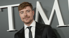 Známy YouTuber MrBeast opäť čelí súdnemu sporu: Dôvod vás šokuje!